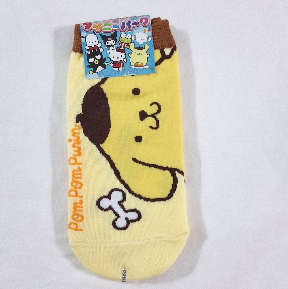 Pompompurin Sanrio Women's Yellow Socks, One Size Fits Most, New With Tag
